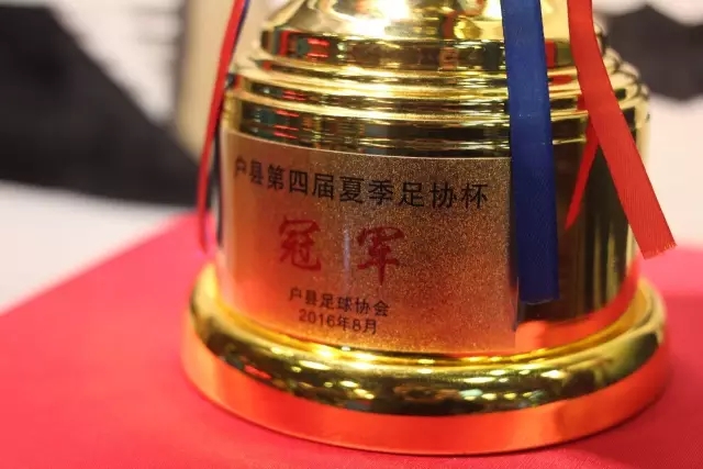 墨菲34分鹈鹕大胜猛龙41分 魔术力克黄蜂4连胜